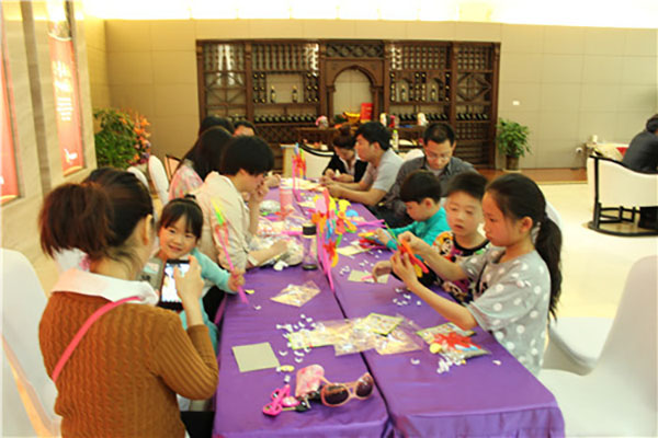 亲子家庭日：风车DIY